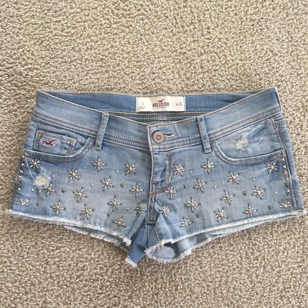 Hollister embellished denim shorts Sz 3 low rise Y2K!